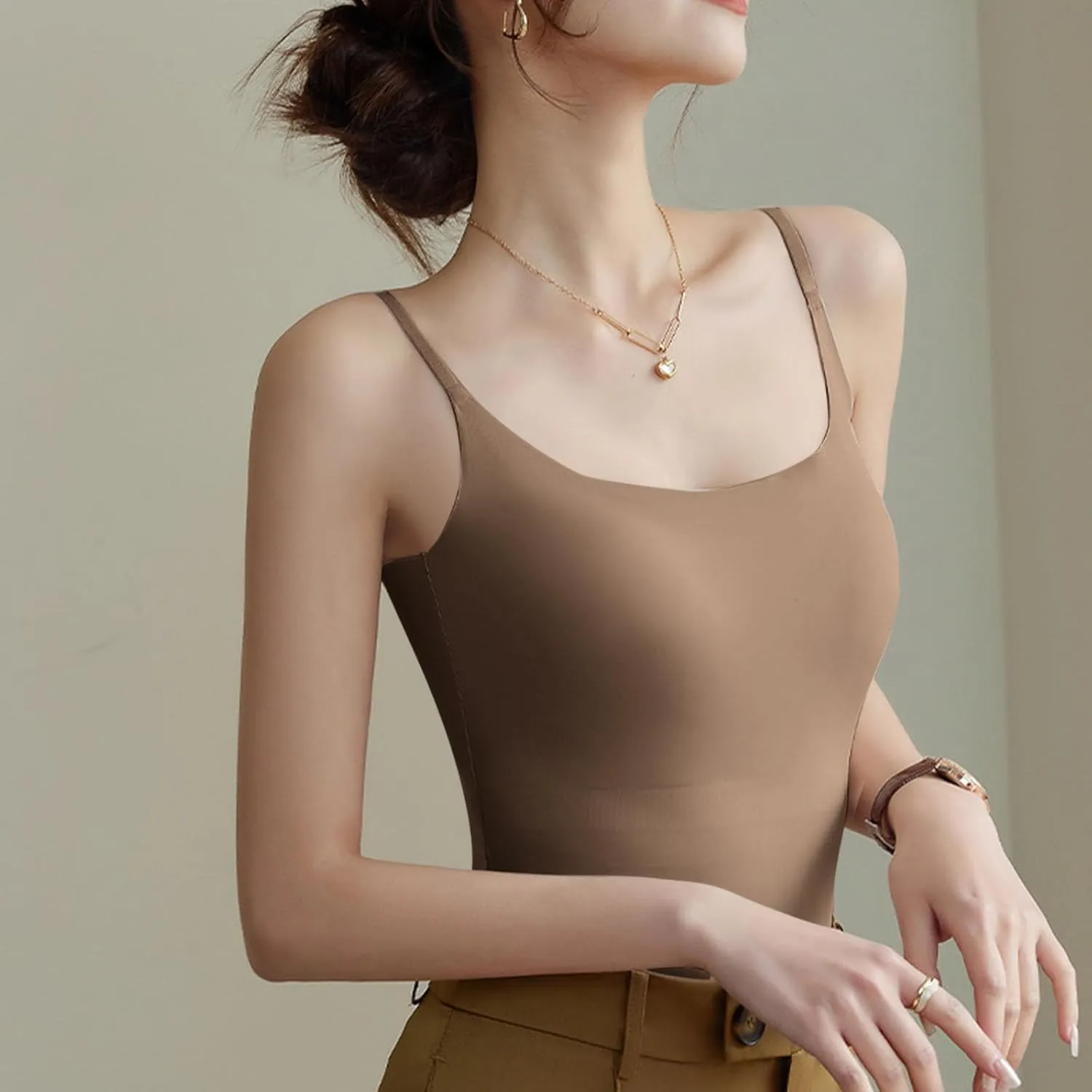 Built in Bra Cami Tops for Women Scoop Neck Seamless Compression Tank Tops Undershirts Spaghetti Strap Ladies Camisole