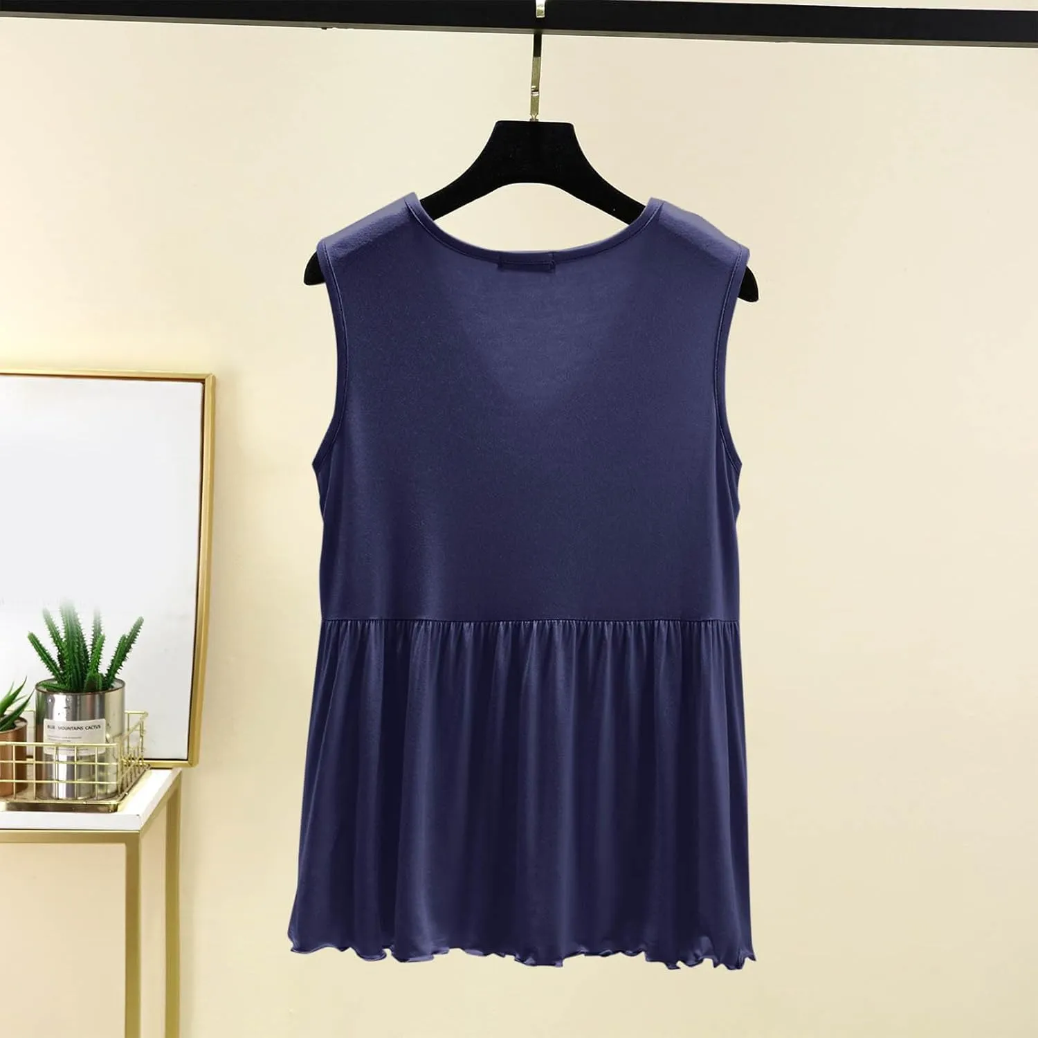 Oplxuo Women Sleeveless Tank Top V-Neck Ruffle Hem Camisole Casual Loose Layering Cami Undershirt for Yoga
