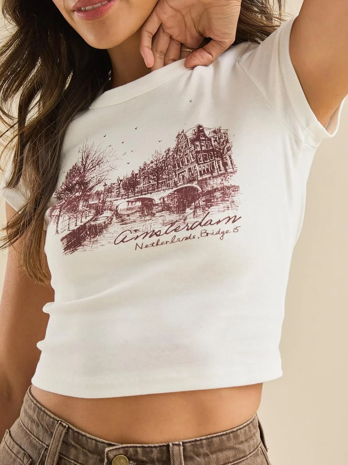Women Graphic Baby Tees Y2K Teens Girl Cute Short Sleeve Shirt Vintage Slim Fit Crop Top 90s Aesthetic Tee Streetwear