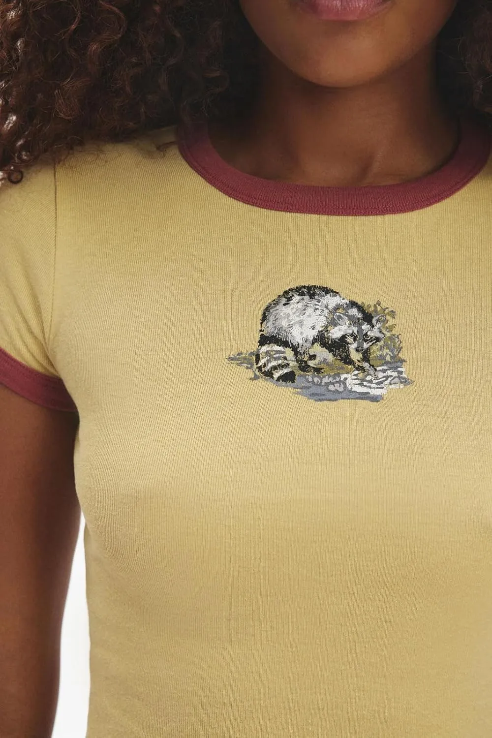 Women Graphic Baby Tees Y2K Teens Girl Cute Short Sleeve Shirt Vintage Slim Fit Crop Top 90s Aesthetic Tee Streetwear