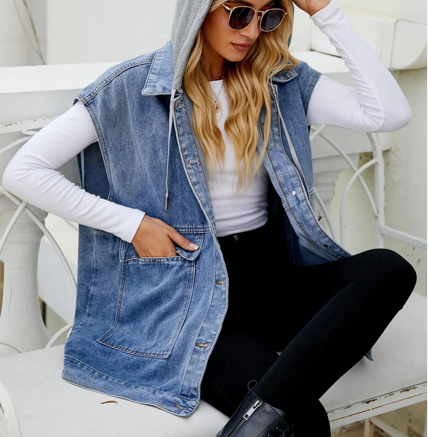 Women’s Sleeveless Hooded Denim Jacket Hoodie Casual Oversized Button Mid-Long Casual Denim Vest With Detachable Hood